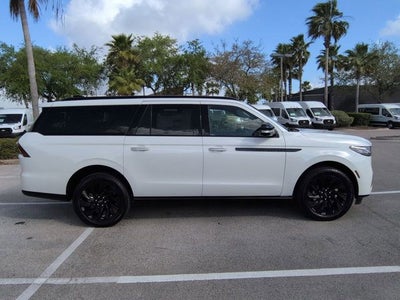 2026 Lincoln Navigator Reserve