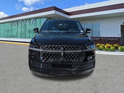 2027 Lincoln Navigator Reserve