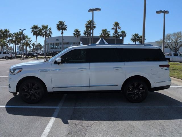 2023 Lincoln Navigator L L Reserve