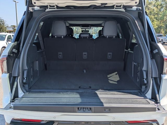 2025 Lincoln Navigator Reserve L - Photo 12