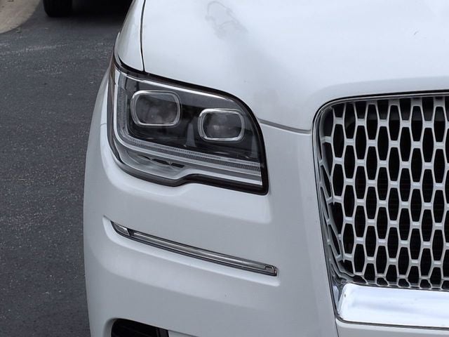 2022 Lincoln Navigator L Reserve