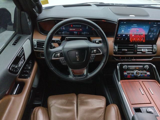 2022 Lincoln Navigator L Reserve