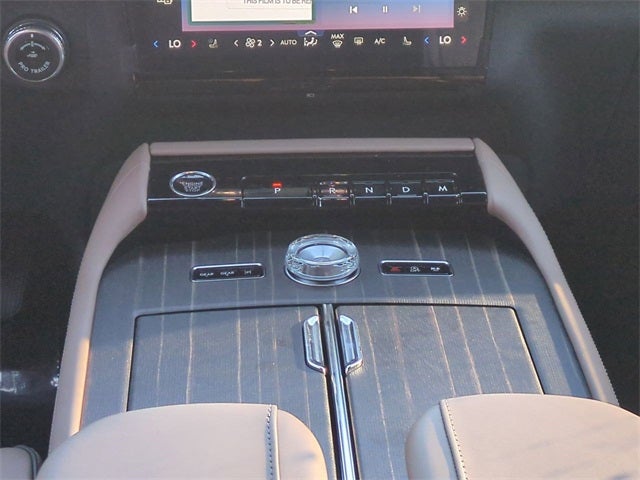 2025 Lincoln Navigator Black Label