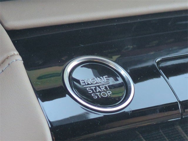 2025 Lincoln Navigator Black Label