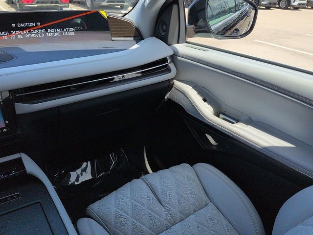 2027 Lincoln Navigator Black Label