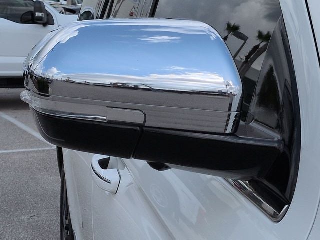2022 Lincoln Navigator L Black Label