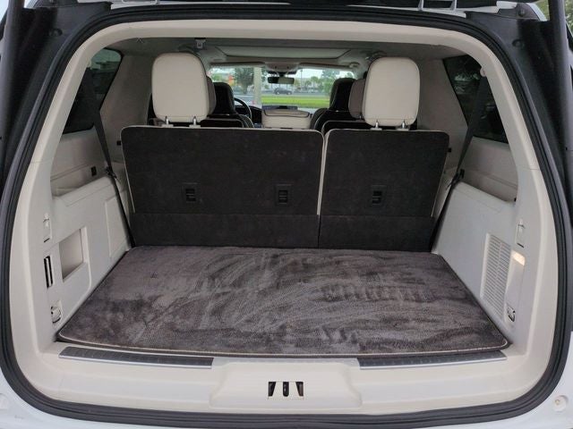 2022 Lincoln Navigator L Black Label