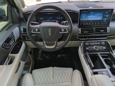 2022 Lincoln Navigator L Black Label