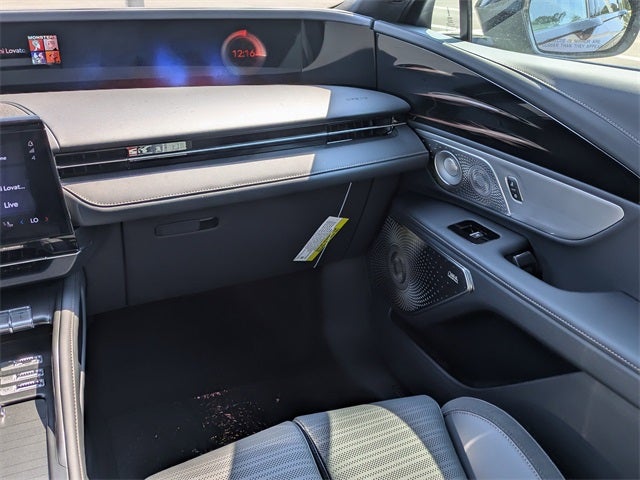 2025 Lincoln Nautilus Reserve