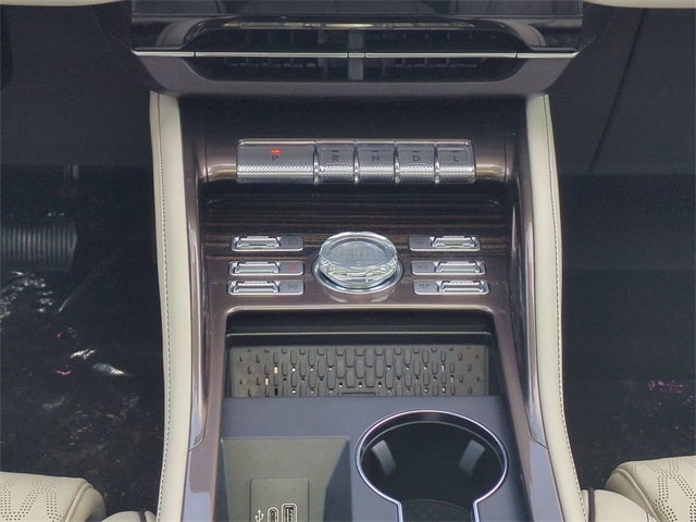 2025 Lincoln Nautilus Black Label