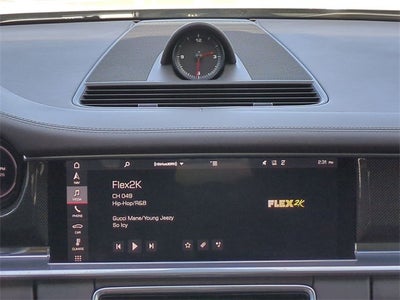 2018 Porsche Panamera 4