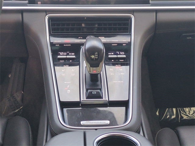 2018 Porsche Panamera 4