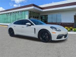 2018 Porsche Panamera 4