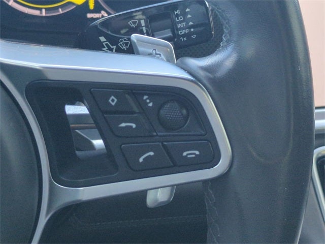 2018 Porsche Panamera 4