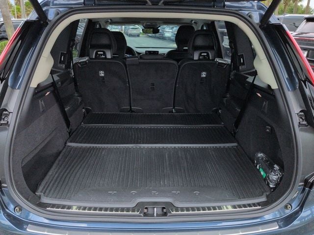 2025 Volvo XC90 Plug-In Hybrid T8 Ultra 7 Passenger 2025.5