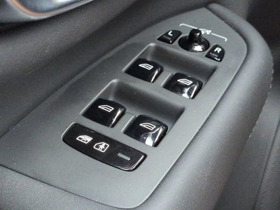 2025 Volvo XC90 Plug-In Hybrid T8 Ultra 7 Passenger 2025.5