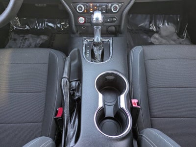 2015 Ford Mustang V6