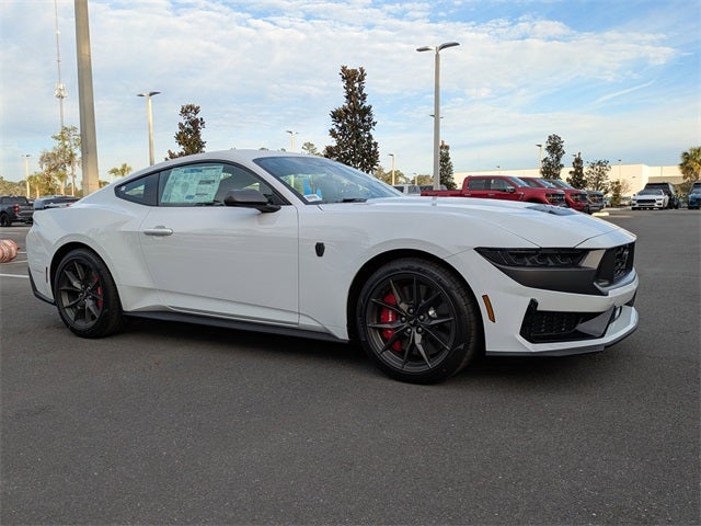 2026 Ford Mustang Dark Horse