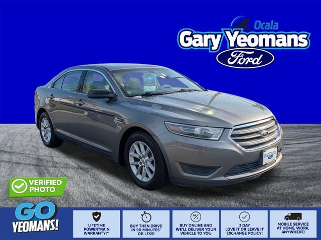 2014 Ford Taurus SE