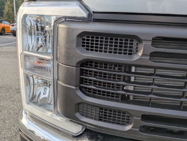 2027 Ford F-350SD XL DRW