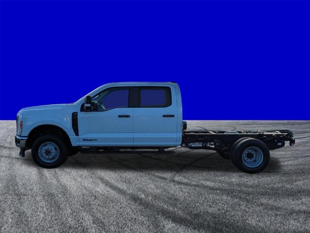 2027 Ford F-350SD XL DRW