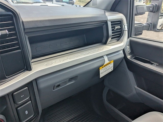 2026 Ford F-350SD XL 145 WB