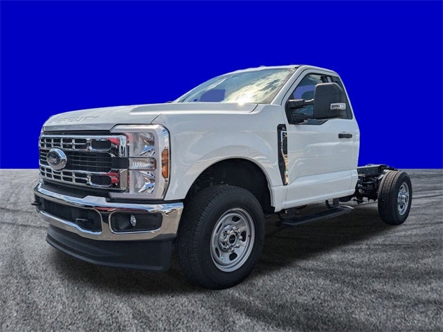 2026 Ford F-350SD XL 145 WB