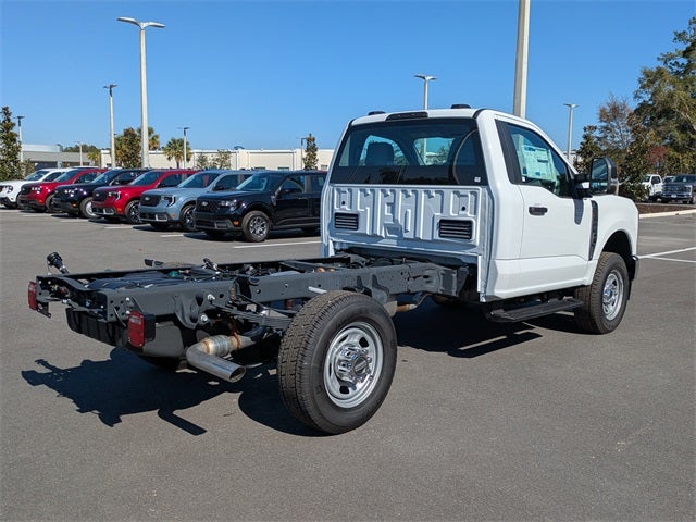 2026 Ford F-350SD XL 145 WB