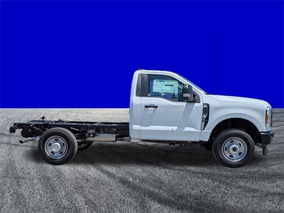 2025 Ford F-350SD XL 145 WB