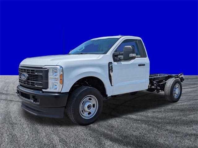 2025 Ford F-350SD XL 145 WB