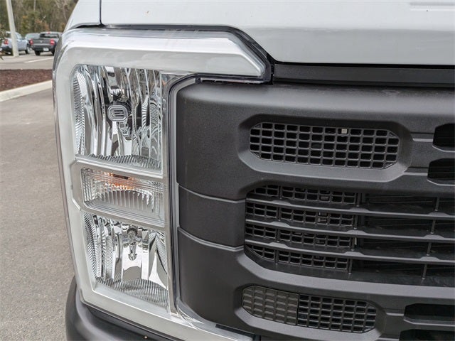 2026 Ford F-350SD XL 145 WB