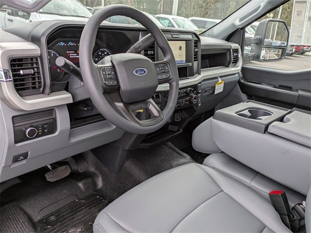 2026 Ford F-350SD XL 145 WB