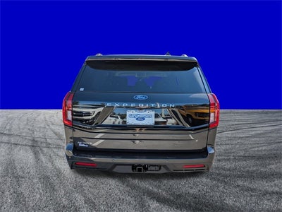 2026 Ford Expedition Active