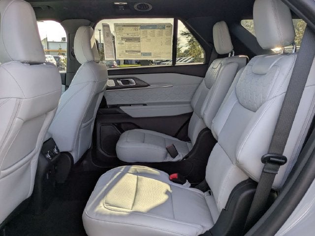 2027 Ford Explorer Platinum