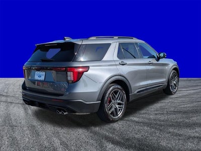 2025 Ford Explorer ST