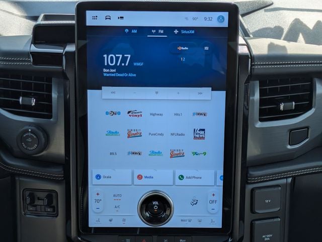 2023 Ford F-150 Lightning Platinum