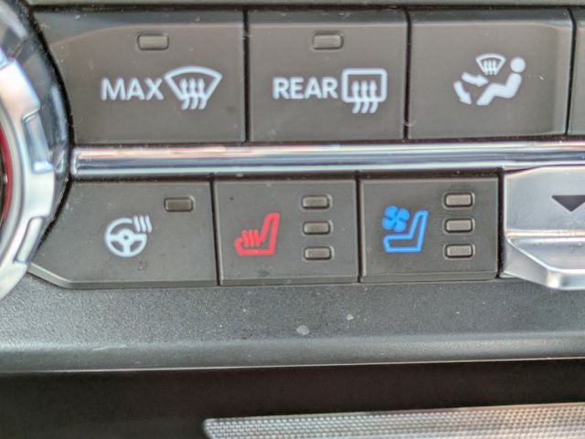 2024 Ford F-250SD Lariat BLACK WIDOW