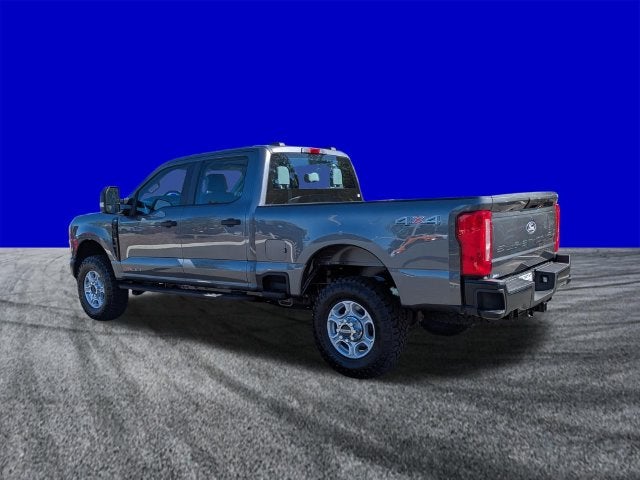 2027 Ford F-350SD XL