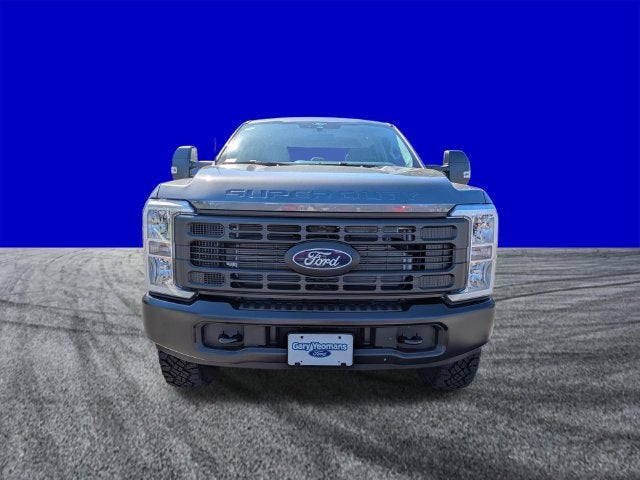 2027 Ford F-350SD XL