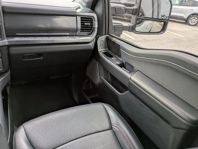 2025 Ford F-350SD Lariat