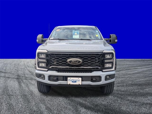 2025 Ford F-350SD Lariat