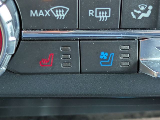 2022 Ford F-350SD Lariat