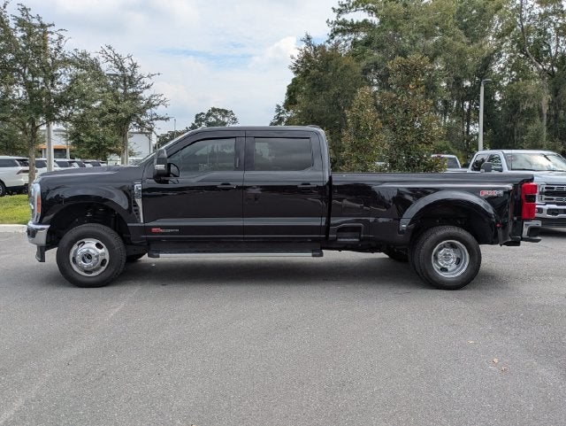 2023 Ford F-350SD Lariat