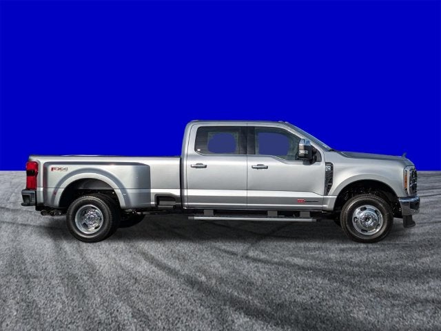 2027 Ford F-350SD Lariat DRW