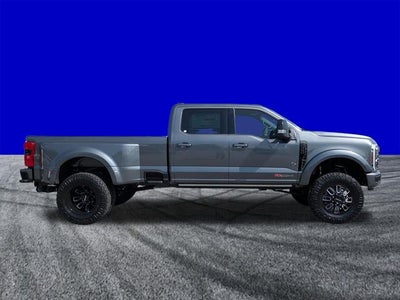 2026 Ford F-350SD Platinum BLACK WIDOW
