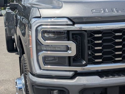 2026 Ford F-350SD Platinum DRW