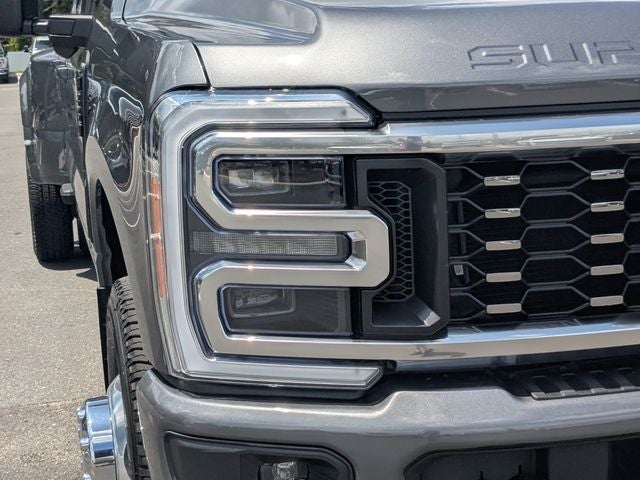 2026 Ford F-350SD Platinum DRW