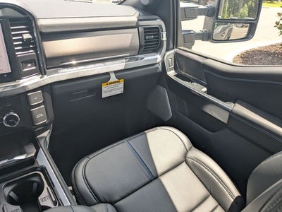 2026 Ford F-350SD Platinum DRW