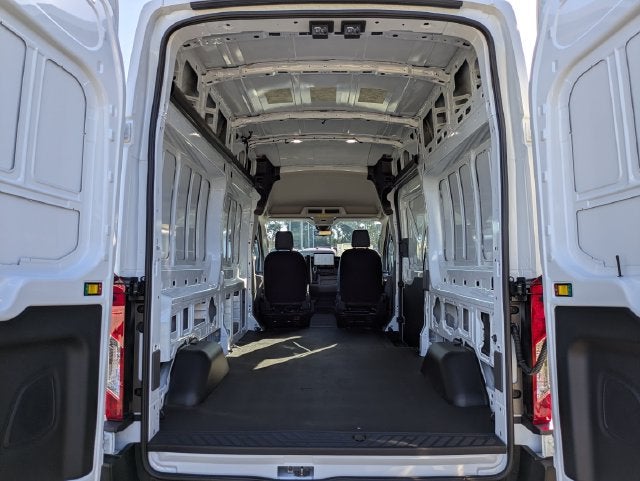 2027 Ford Transit-250 Base