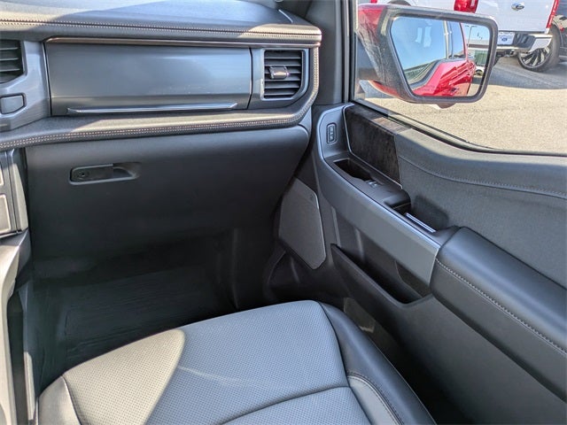 2022 Ford F-150 Lightning Lariat